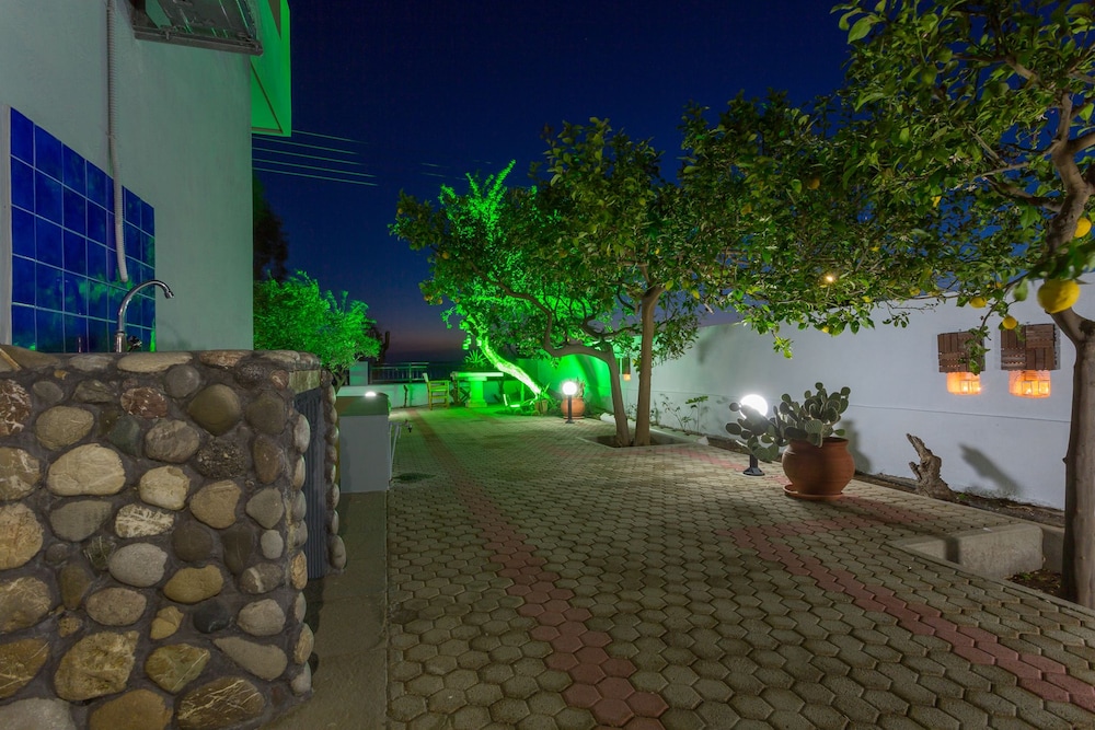 Villa Amor 32/47