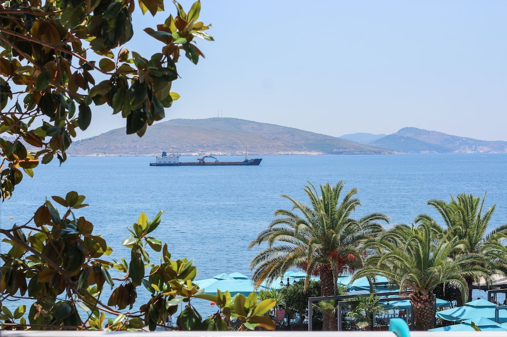PORTO EDA HOTEL 47/55