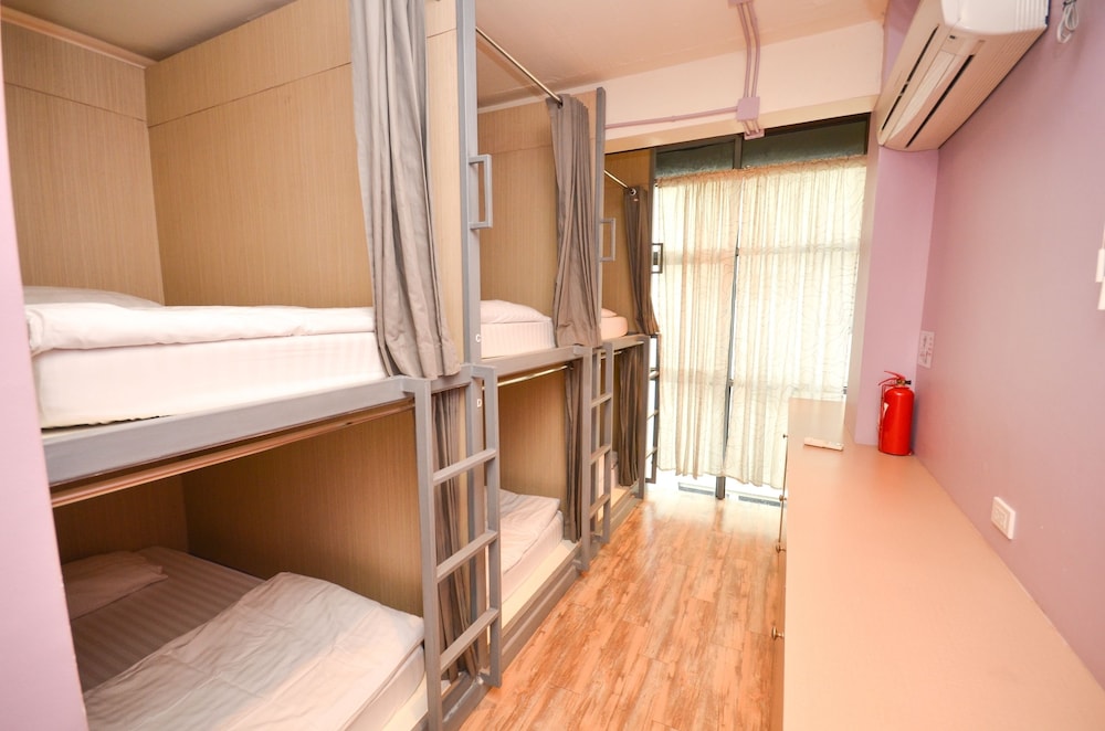 Good Day Hostel 15/63