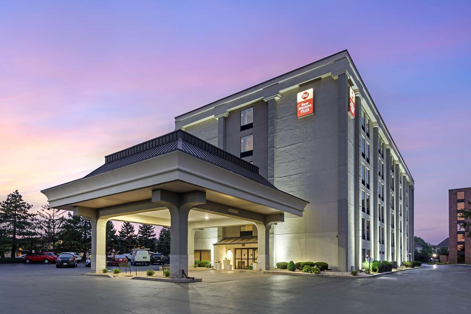 Best Western Plus Chicagoland - Countryside 2/36