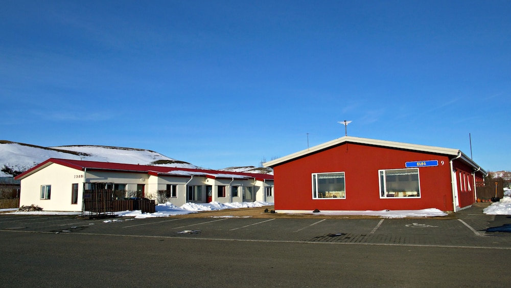 Eldá Guesthouse 3/63