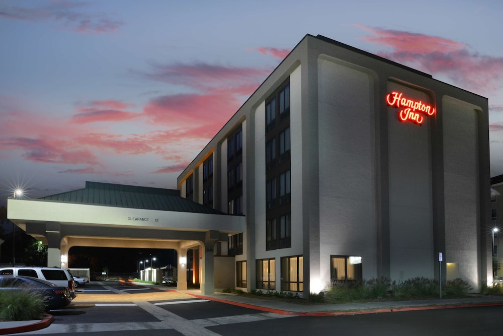 Hampton Inn Los Angeles West Covina 1/52