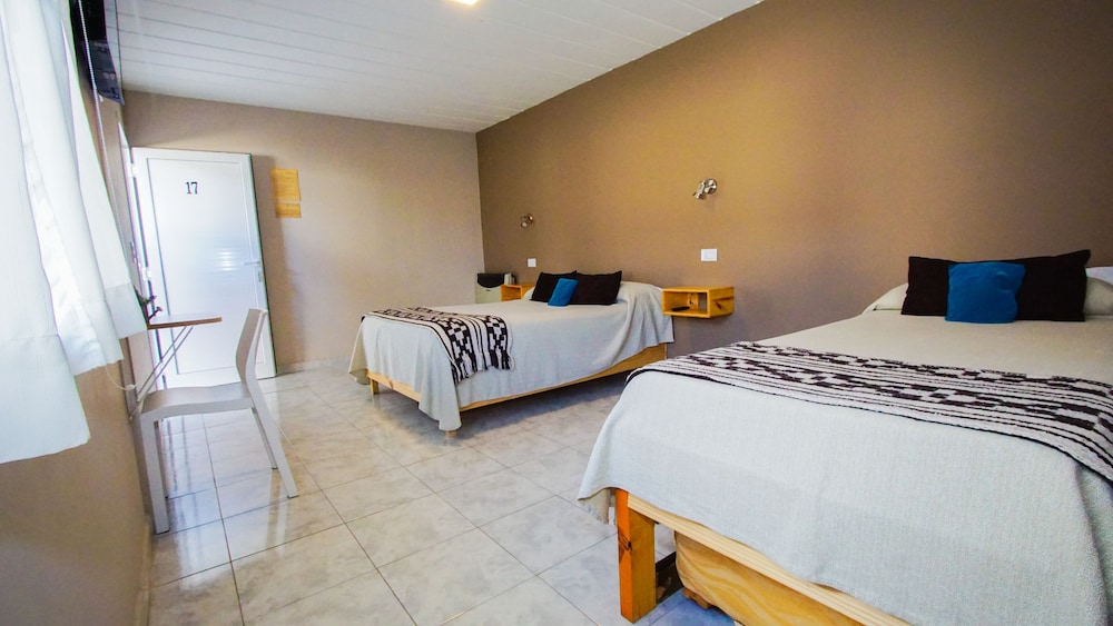 Amigo Del Mundo Hosteria Y Apart Hotel 20/50