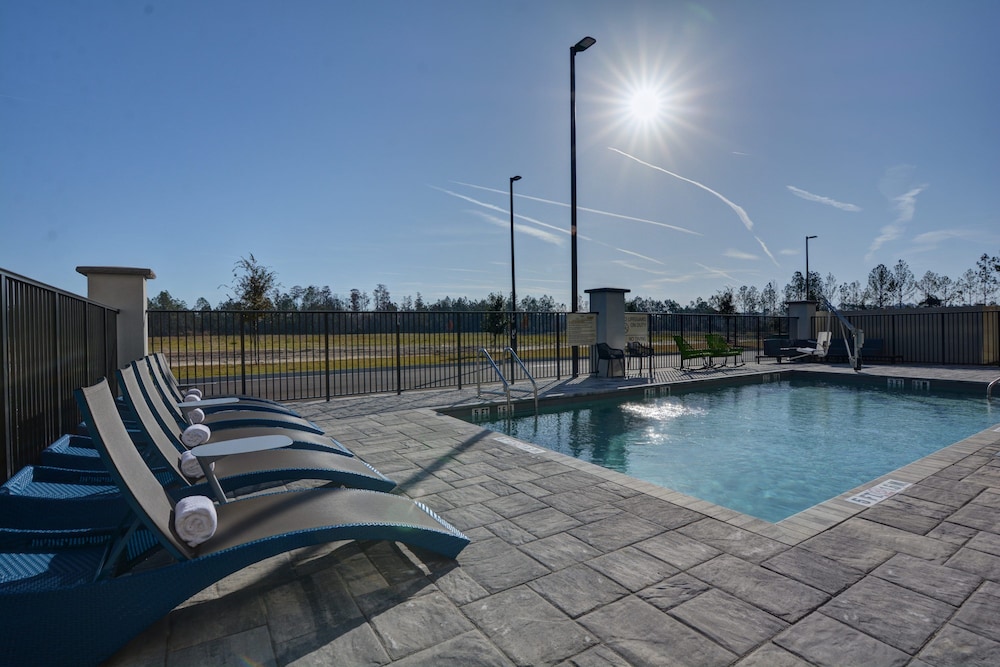 Hampton Inn And Suites Middleburg 36/49