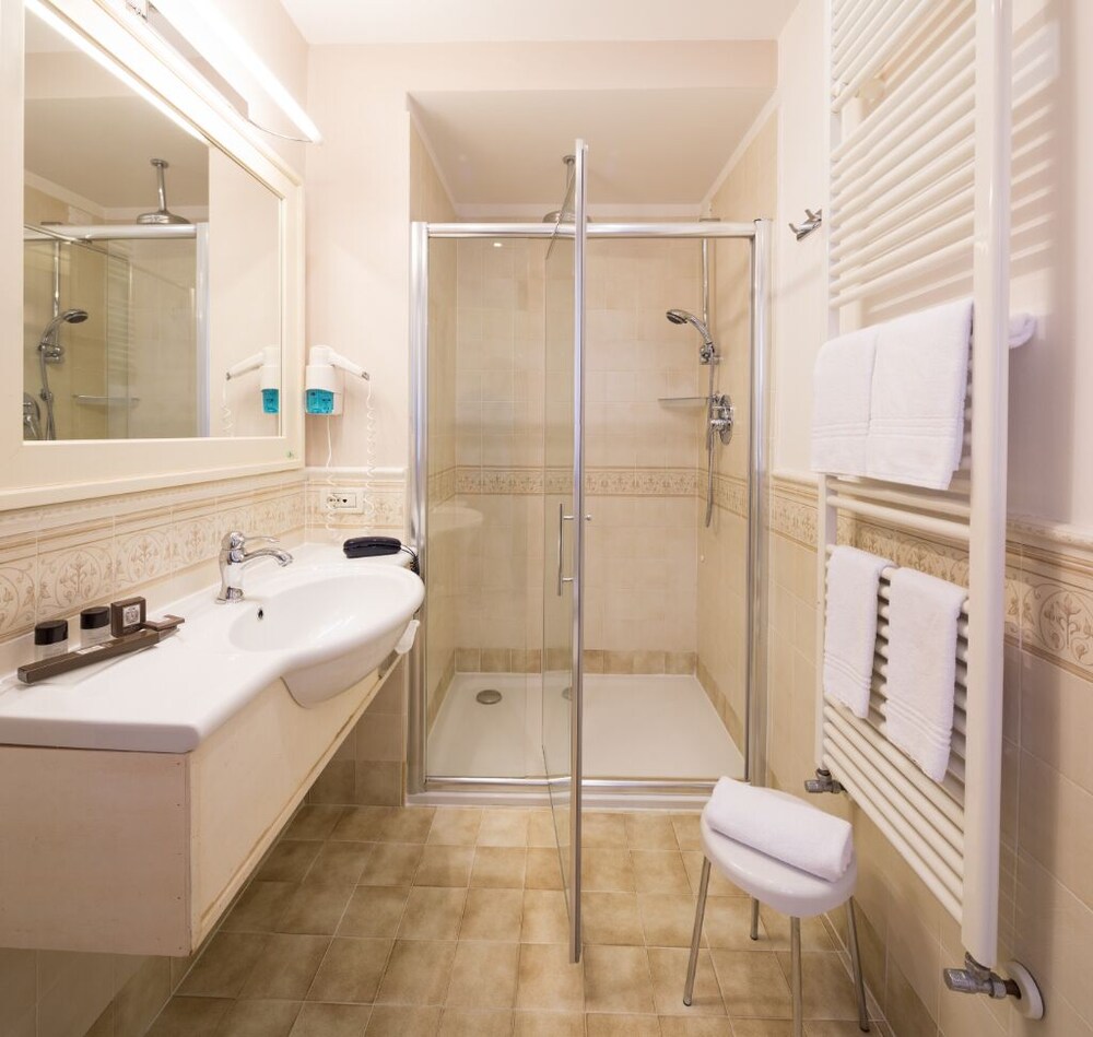 Bonotto Hotel Belvedere 41/43