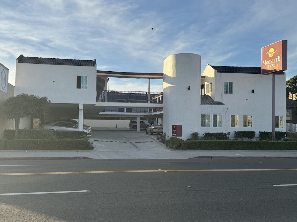 Moonlite Inn Redondo Beach 5/50