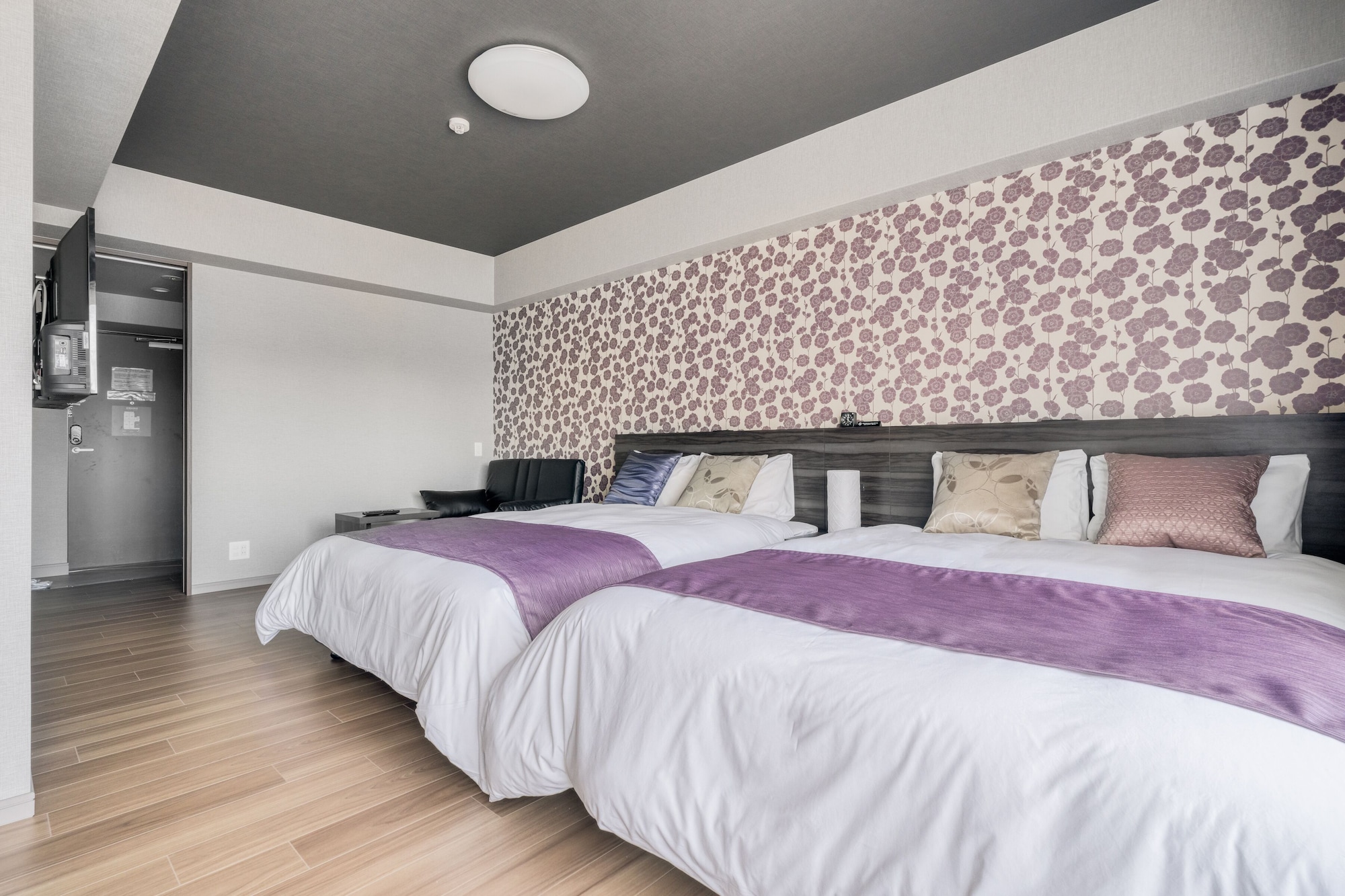 غرفة ديلوكس بسريرين مزدوجين مع أريكة، Bon Condominium Namba Ebisu 4/10