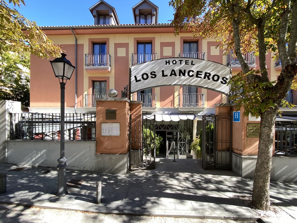 Hospedium Hotel Los Lanceros 6/64