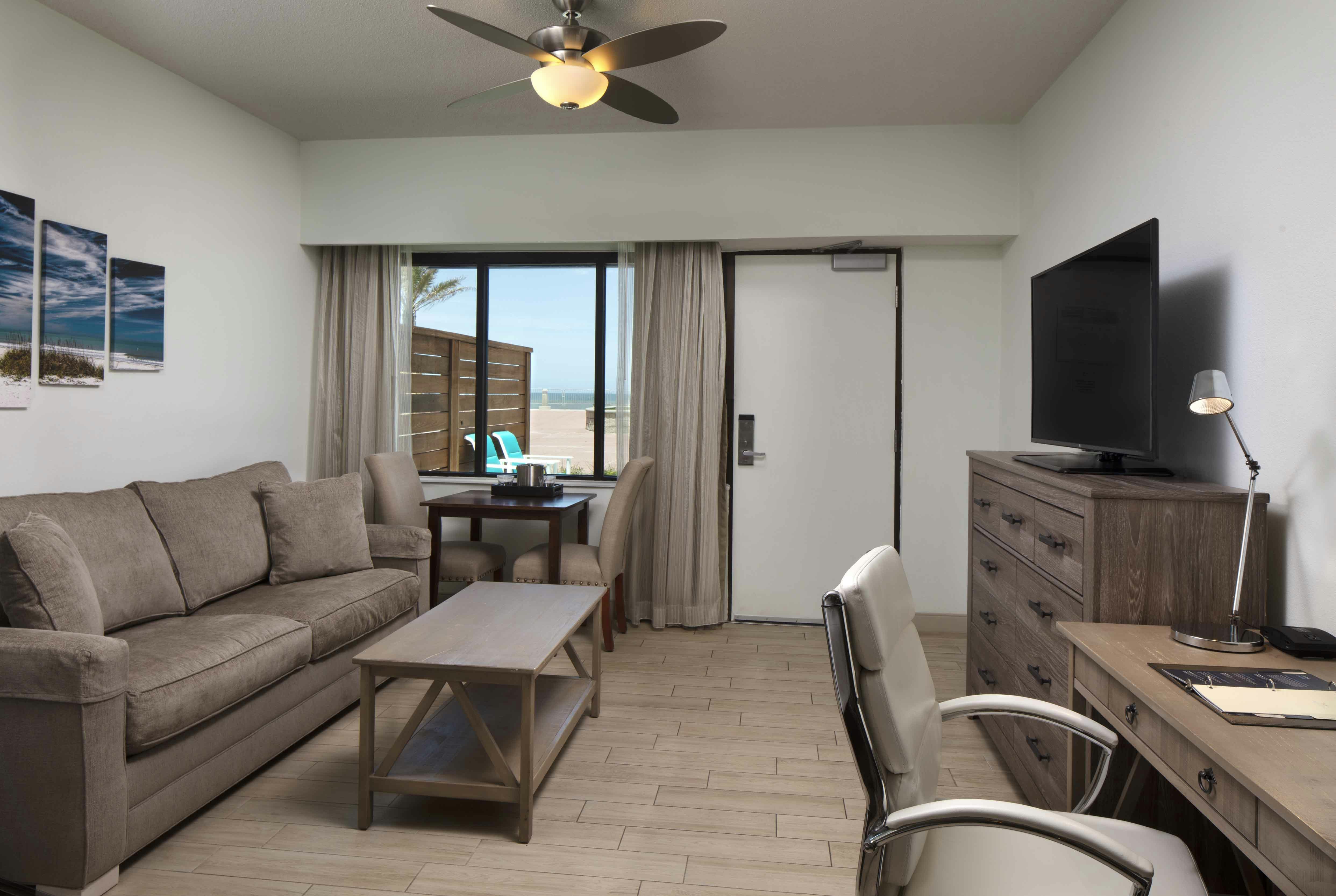 Hilton Daytona Beach Oceanfront Resort 17/50