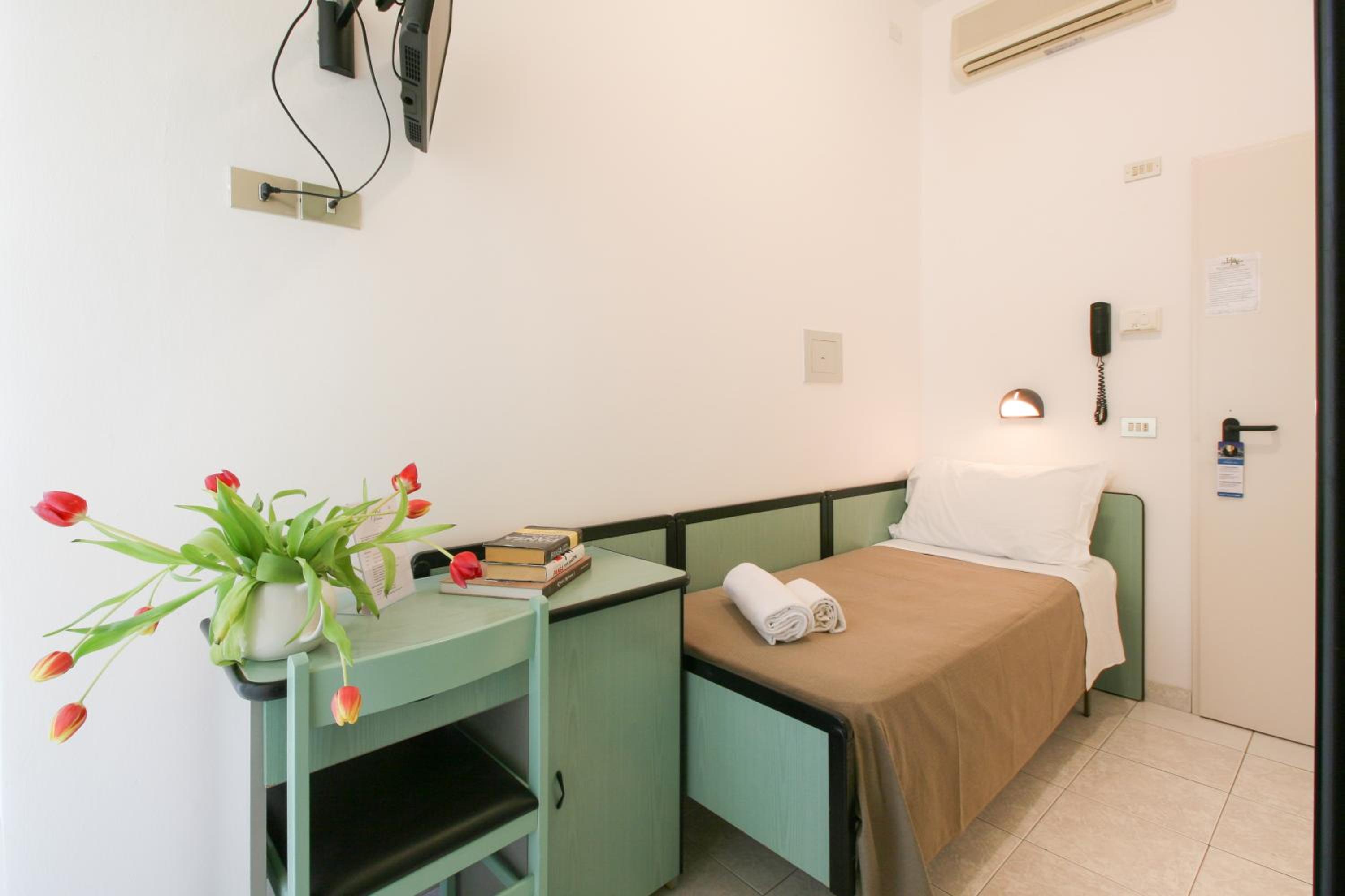 Ambra Hotel Cattolica 35/50
