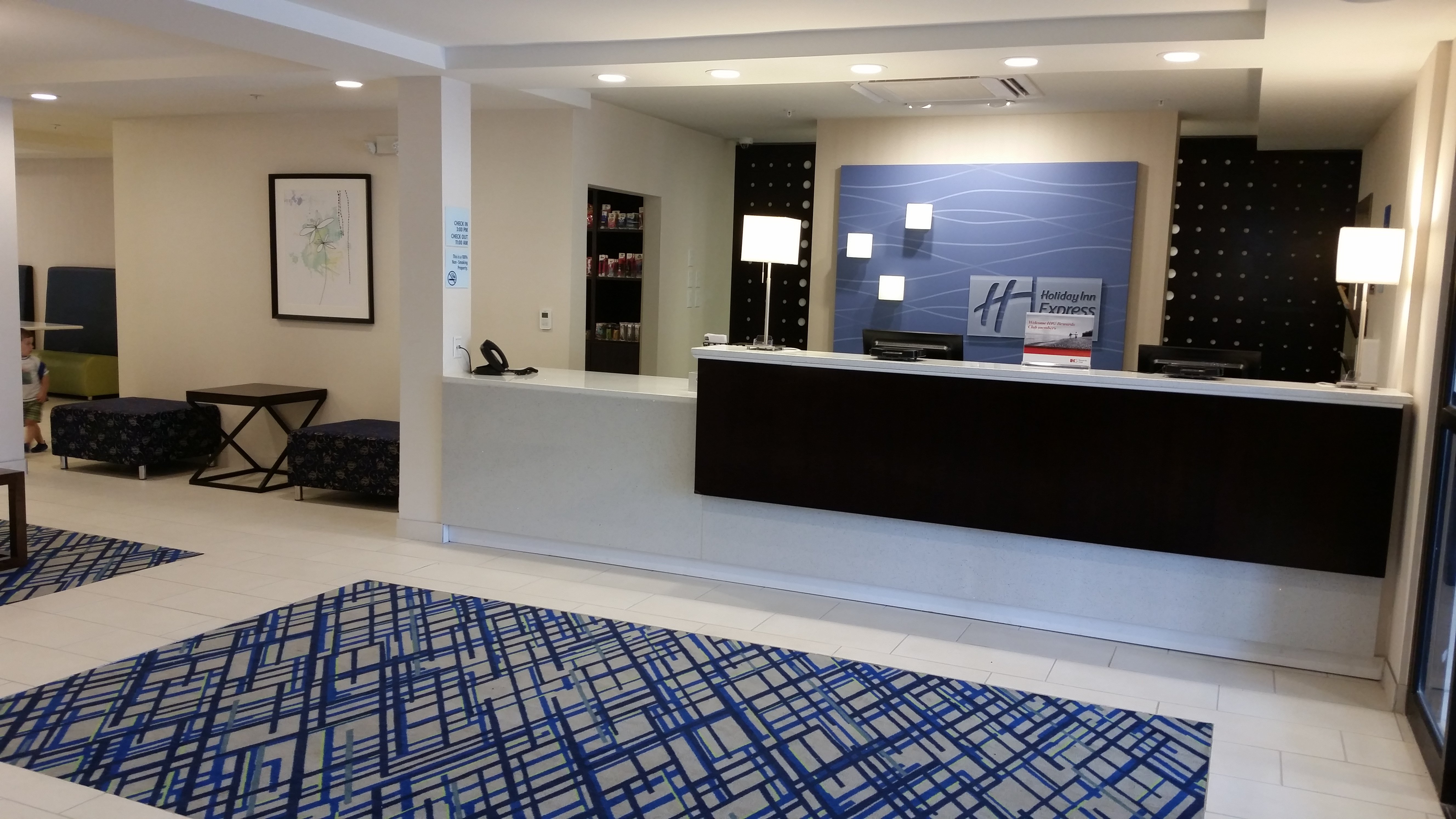 Holiday Inn Express & Suites West Ocean City 7/50