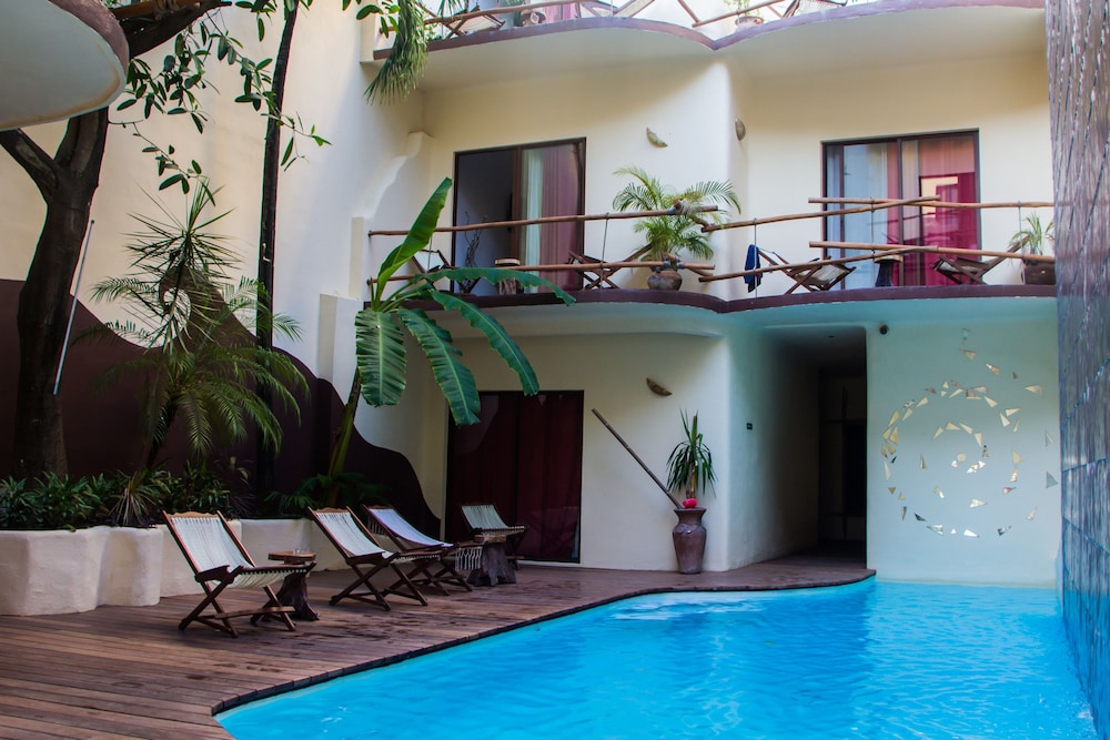 Hotel Kinbe 38/41