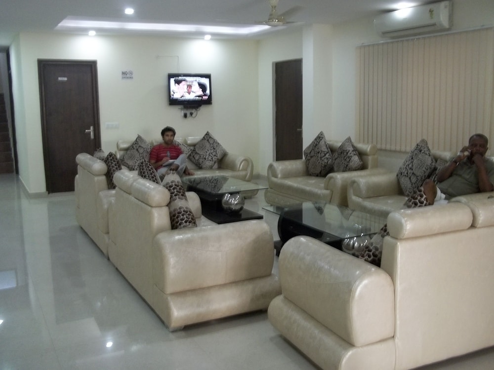 HOTEL KUNDAN PALACE 38/50