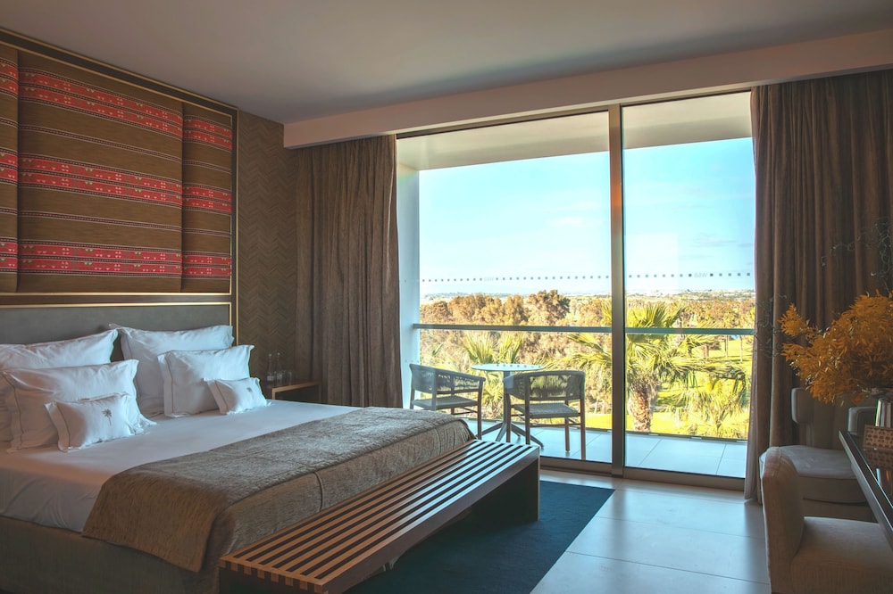 Wine & Books by the sea - Algarve Resort 22/87