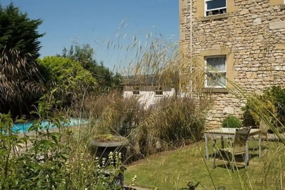 Wentworth House Guest House 33/69