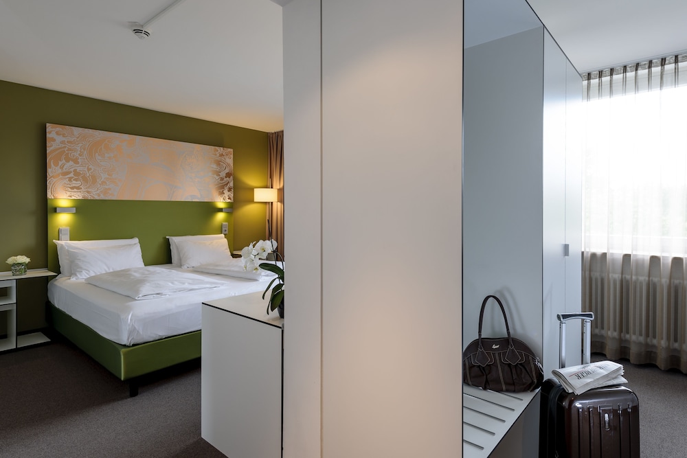 Congress Hotel Mercure Nuremberg an der Messe 15/71