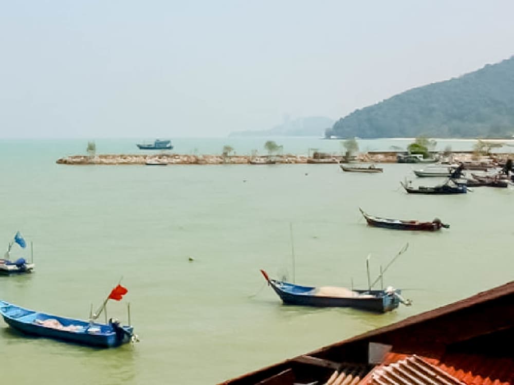 Hotel & Chalet Sportfishing Pnk Teluk Bahang 42/54