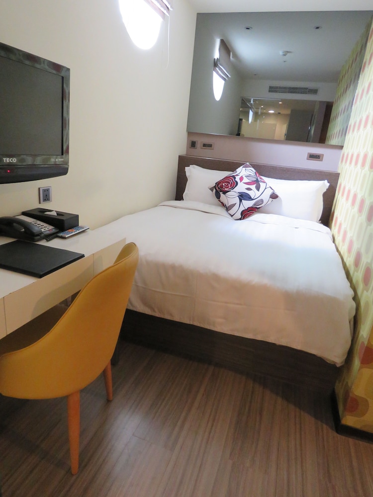 CHECK inn Taipei Xinyi 20/69