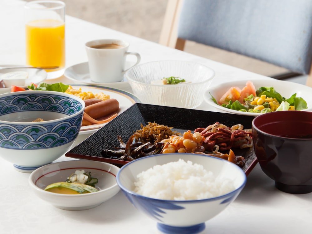 Okubiwako Makino Grand Park Hotel 23/46
