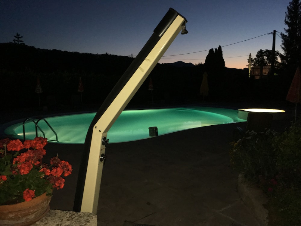 HOTEL LES CHENES 43/50