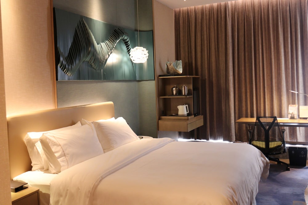 The Westin Qingdao West Coast 25/56