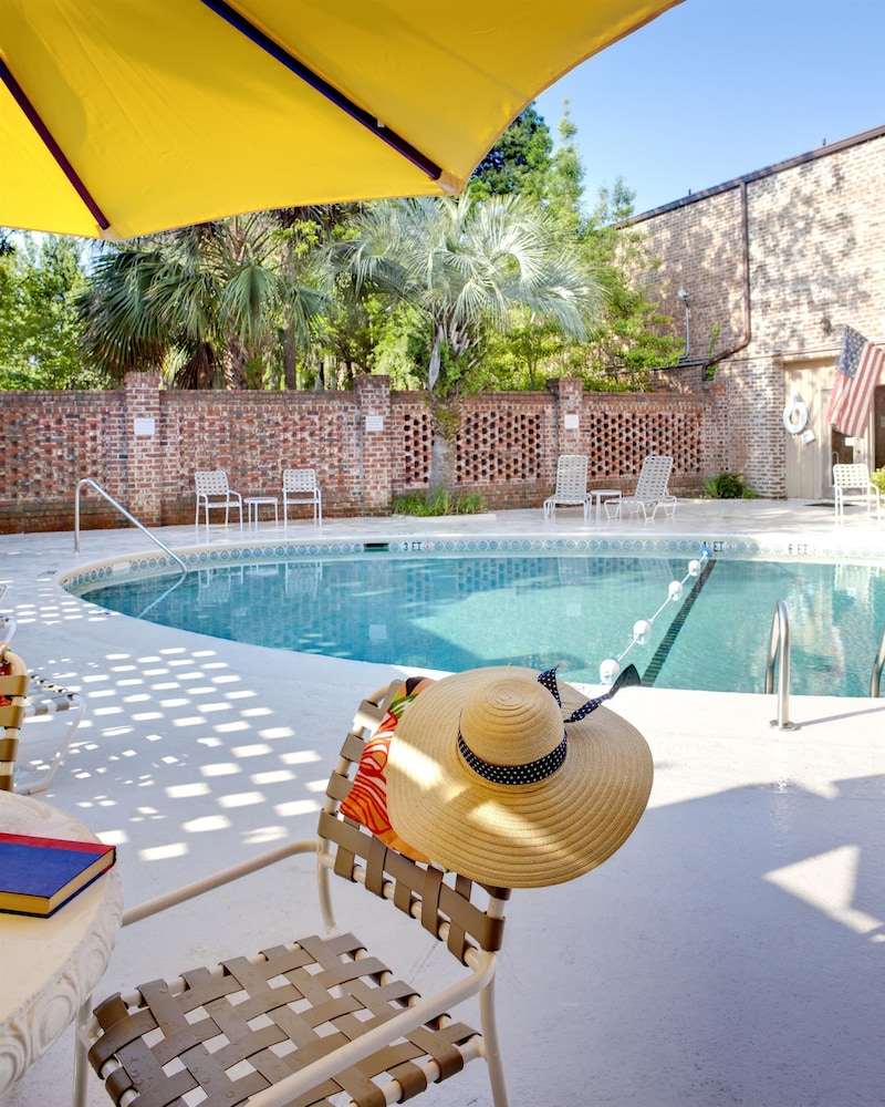 Best Western Sea Island Inn 5/42