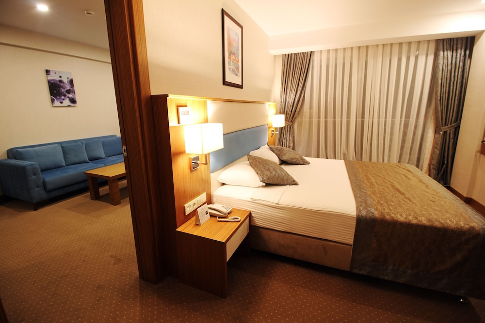 Marpessa Blue Beach Hotel 15/50