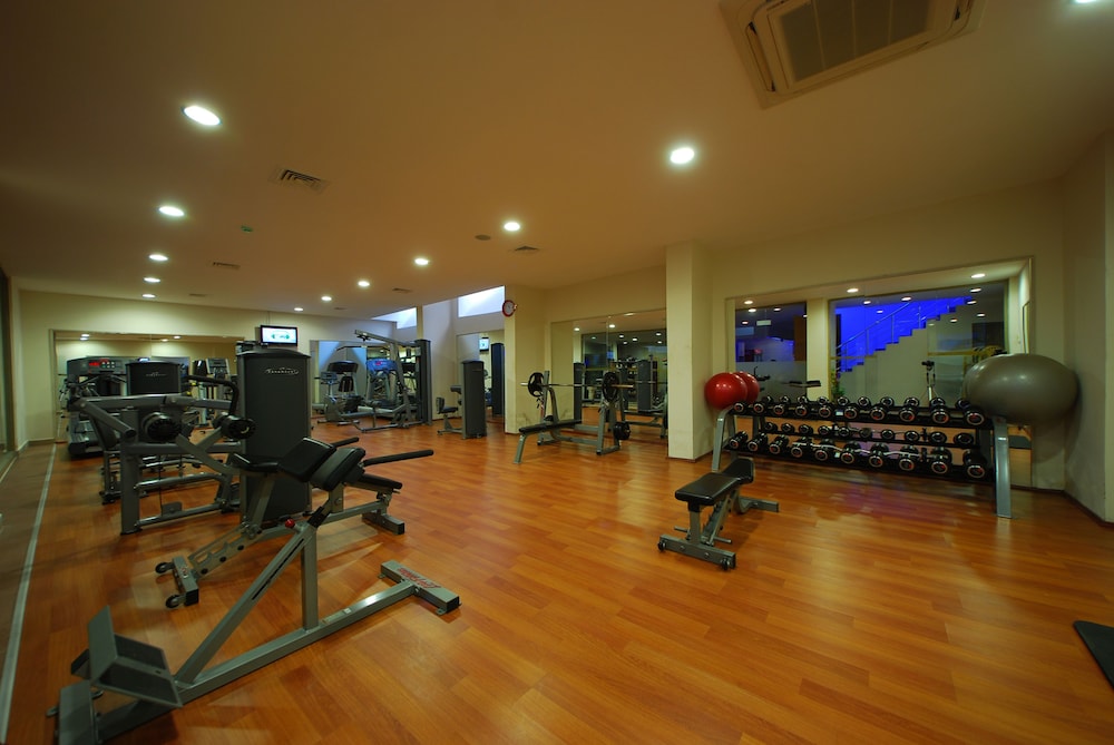 Pasa Beach Hotel 15/28