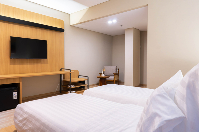 Homy Nomad Gandaria 6/11