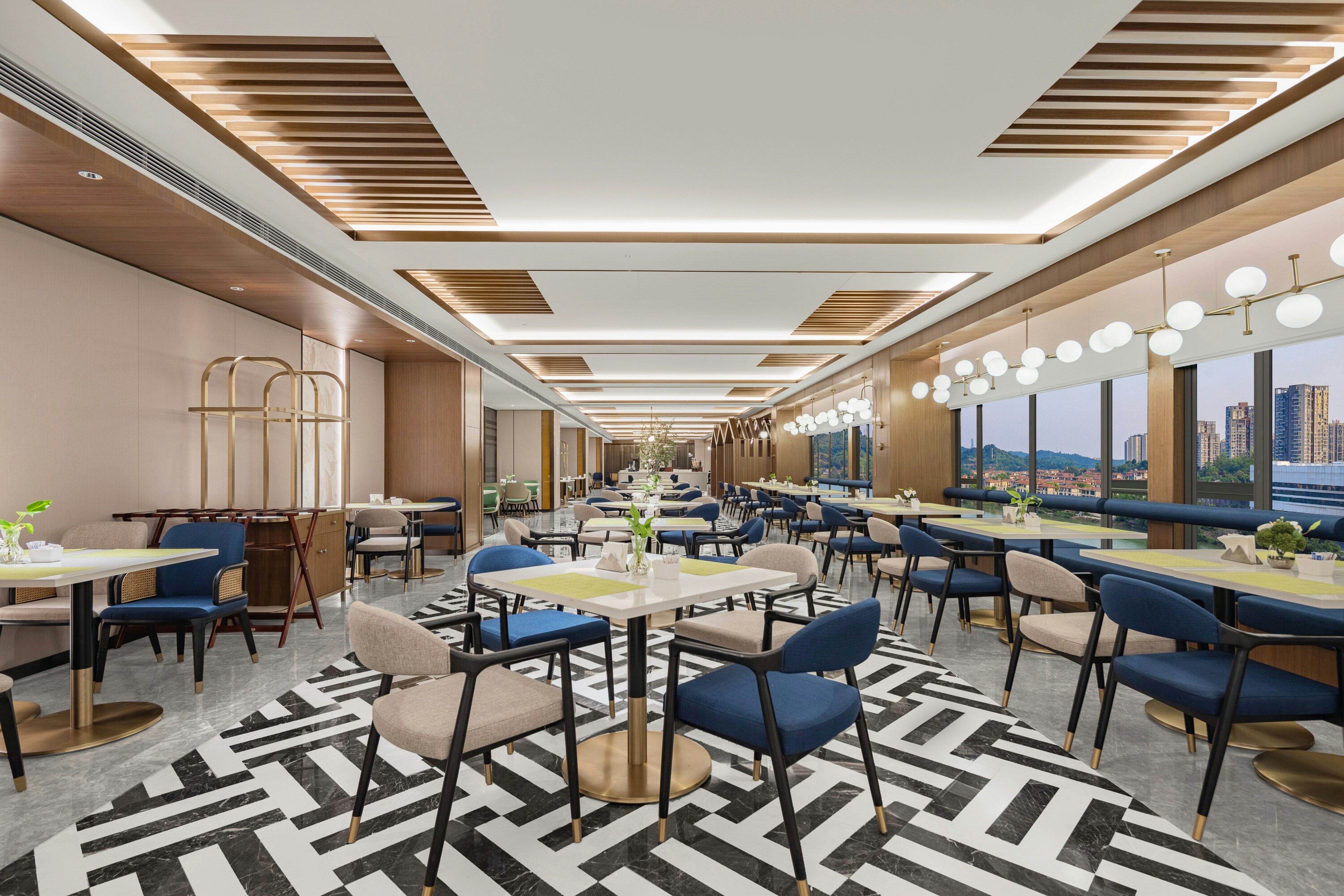 Hilton Garden Inn Yichang Yiling 34/41