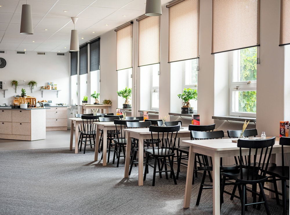 Norrland Ymca Hostel 38/42