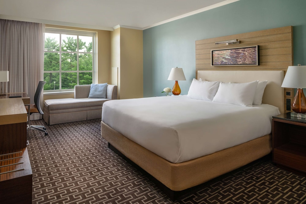 Hyatt Regency Greenwich 16/62