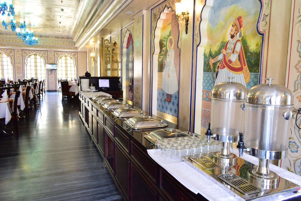 Umaid Haveli-A Heritage Style Hotel & Resort 54/66