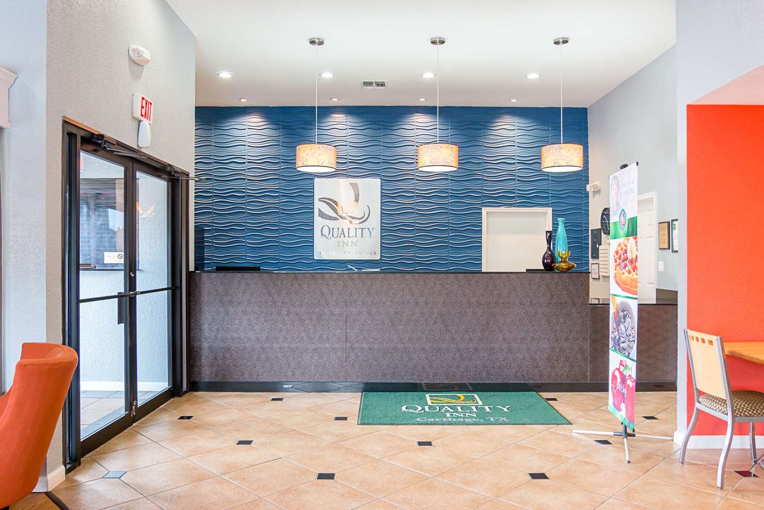 Quality Inn Carthage, TX 12/36