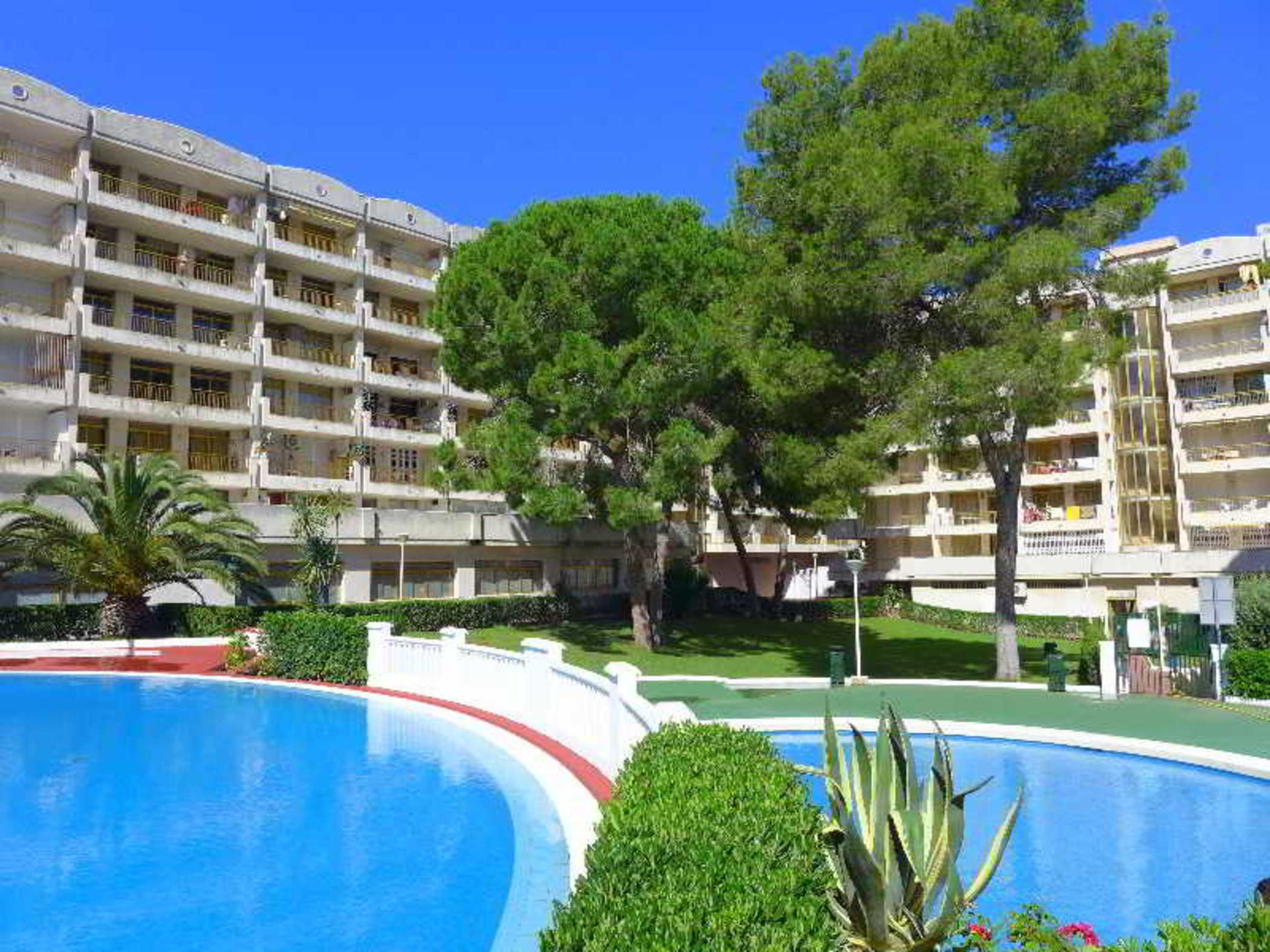 C&B APARTAMENTO CATALUNYA 92 13/17