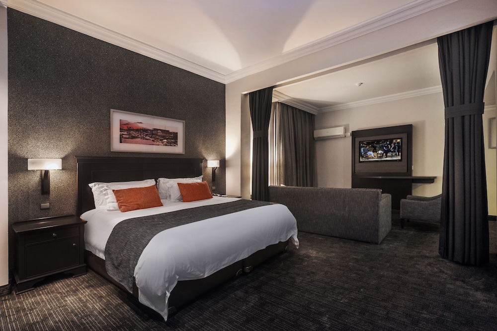 Bon Hotel Abuja 24/67