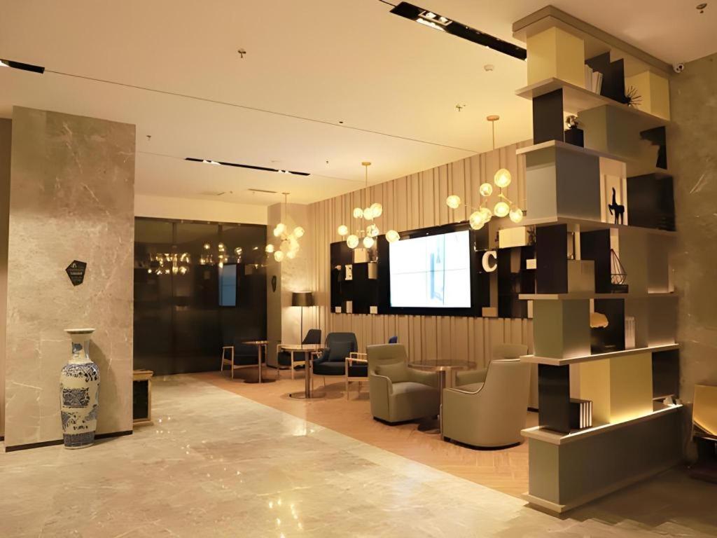 Echarm Hotel Xinyang Xin County 30/50