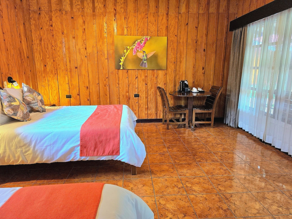 Hotel De Montana Suria 12/50