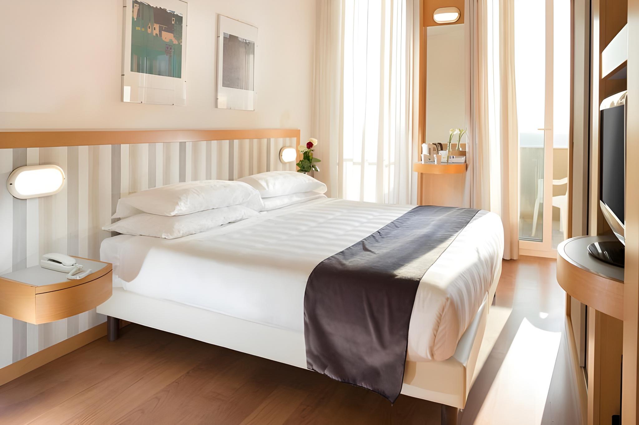 CLASSIC, DOUBLE BED