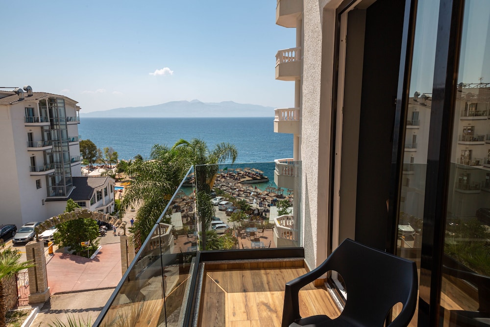 Hotel Apollon 2/64