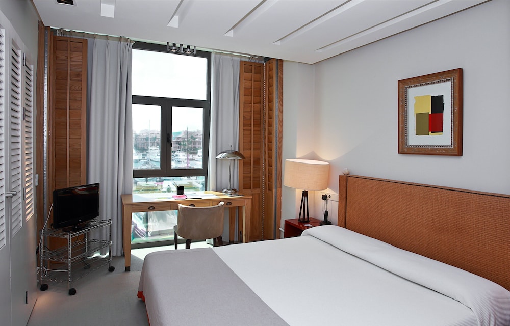 MIM Sotogrande Member of Melia Collection 15/71