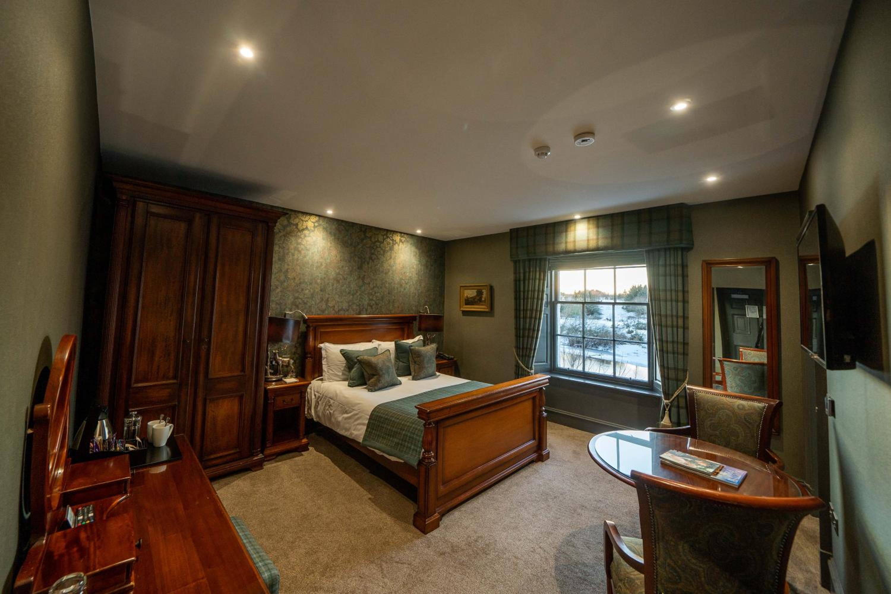 Heritage, River View