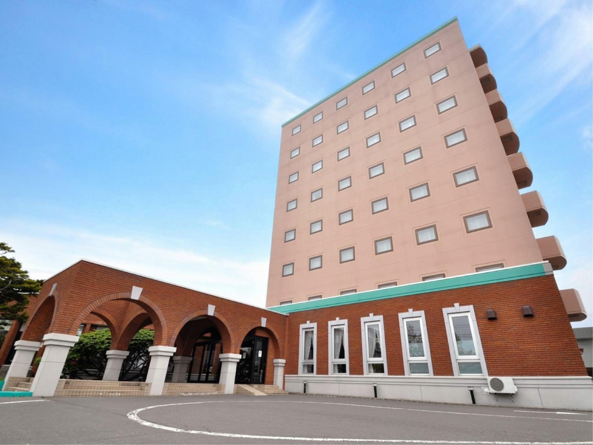 EAST HARBOR HOTEL 7/27