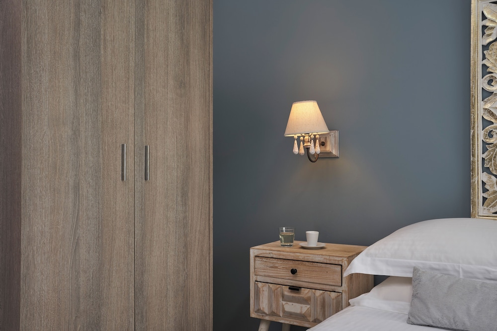 Mirabilia Boutique Hotel 47/86