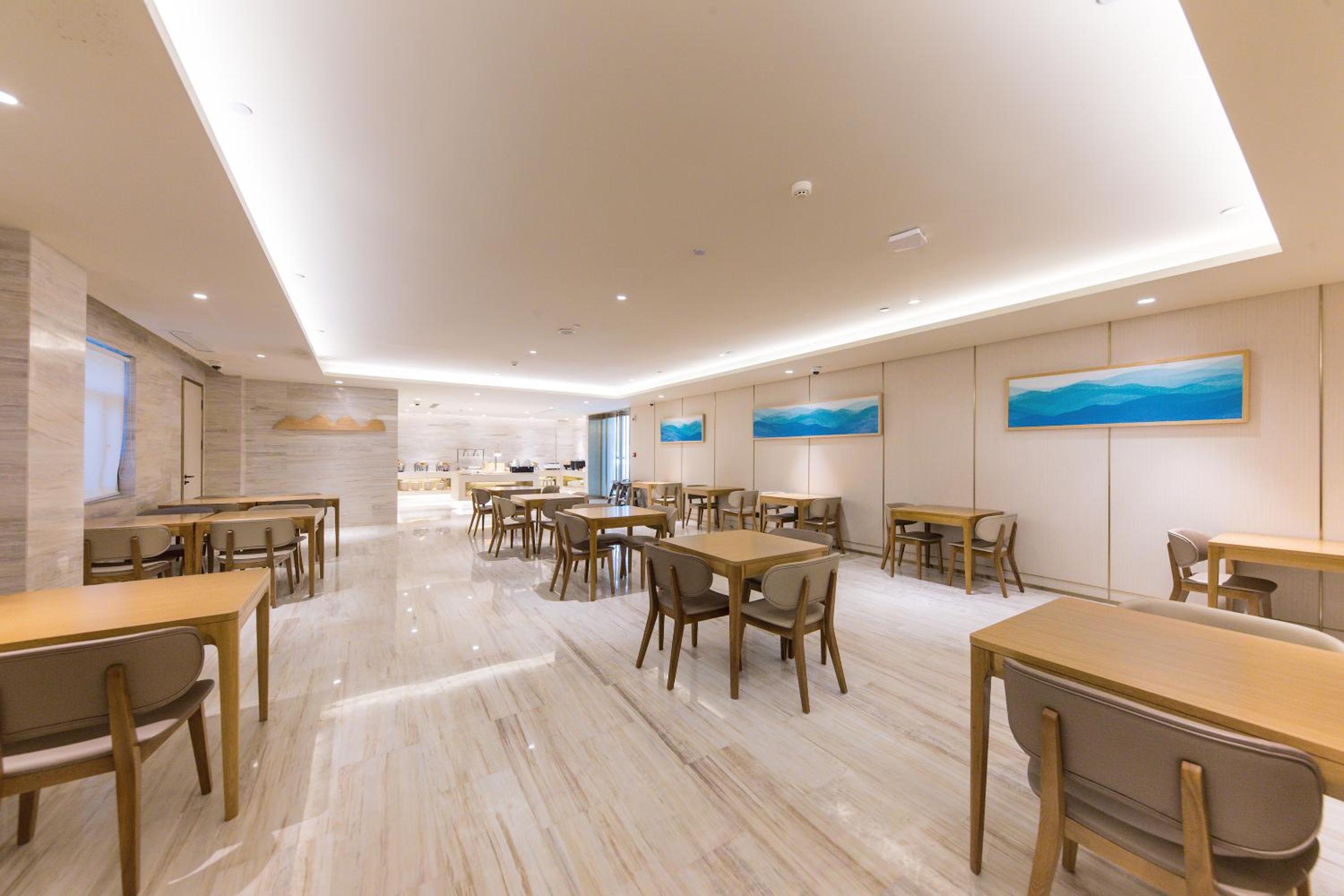 JI Hotel (Shanghai New International Expo Center) 27/33