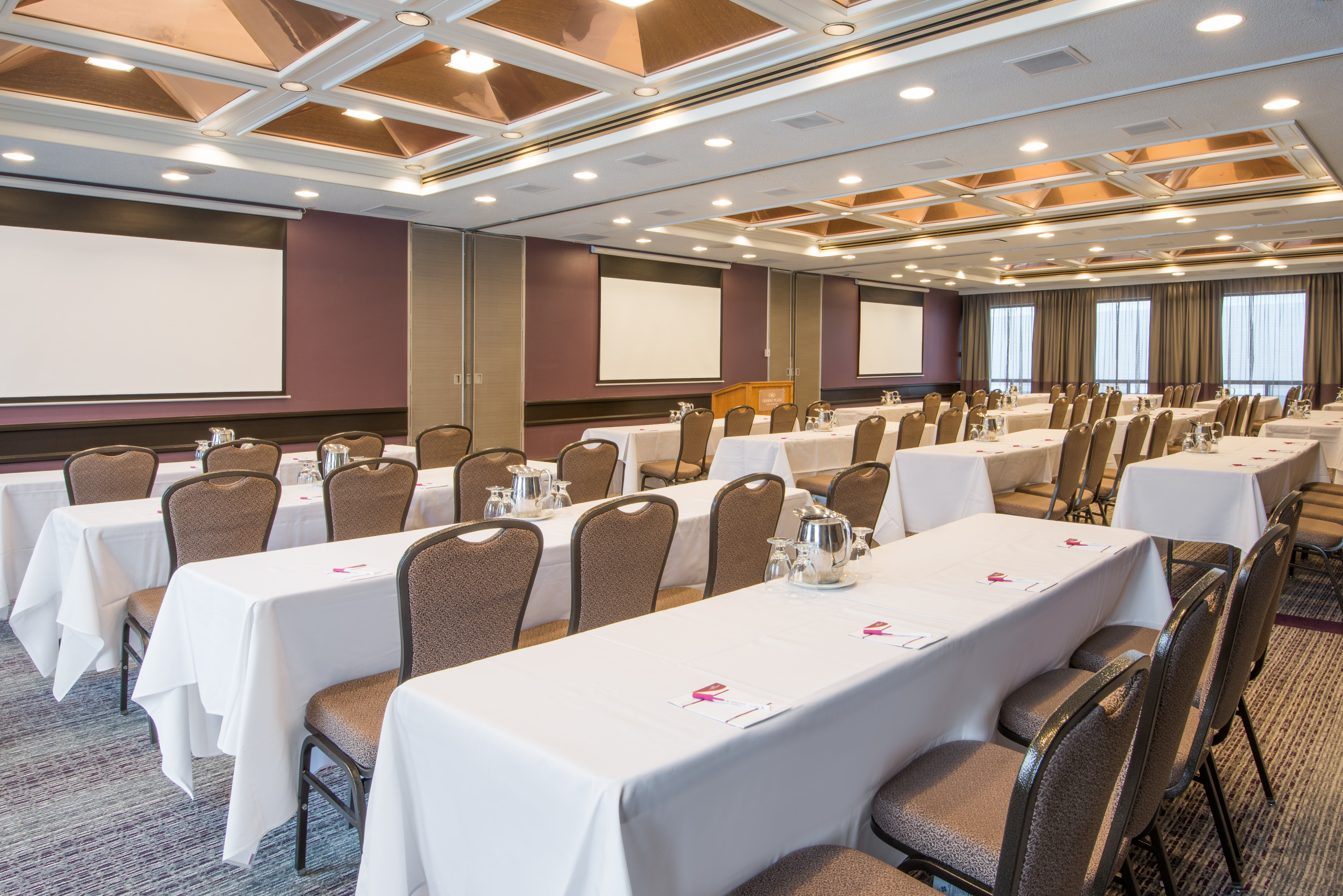 Crowne Plaza Kitchener Waterloo 62/74