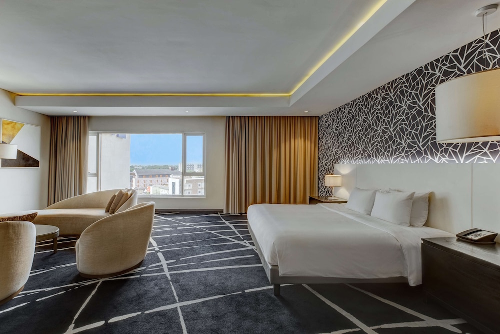 Radisson Blu Lagos Ikeja 25/74