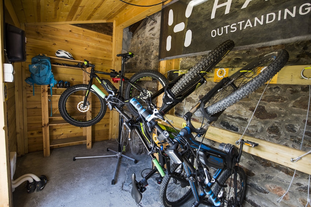 Mountain Hostel Tarter 18/50