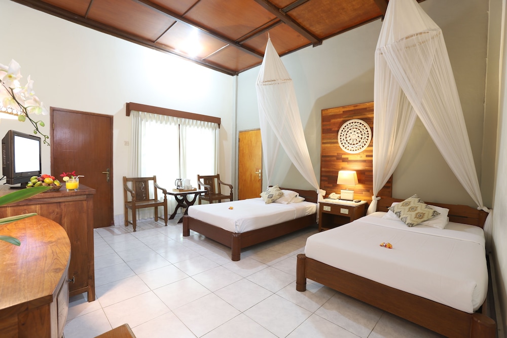 BUMI AYU BUNGALOWS 26/66