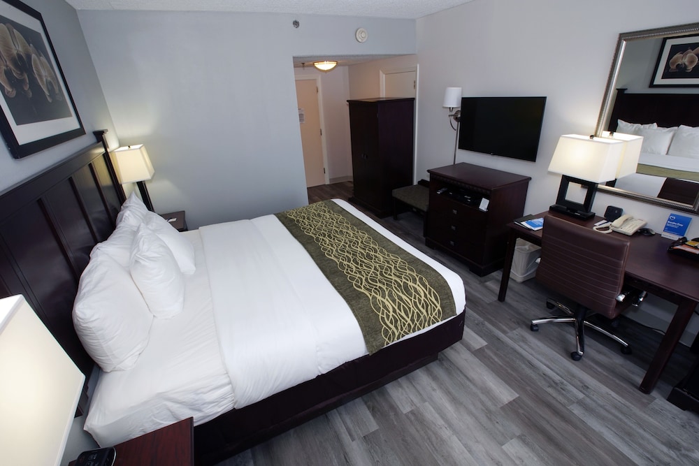Best Western Paramus Hotel & Suites 5/35